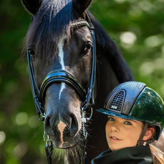 Rundsydd Kandar fra Brisque Bridlewear